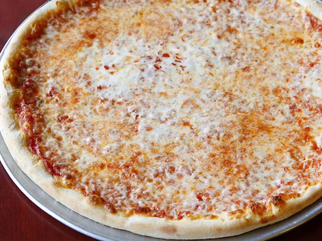 Fresh Italian pizza at Giuseppe's Trattoria, Chester NJ